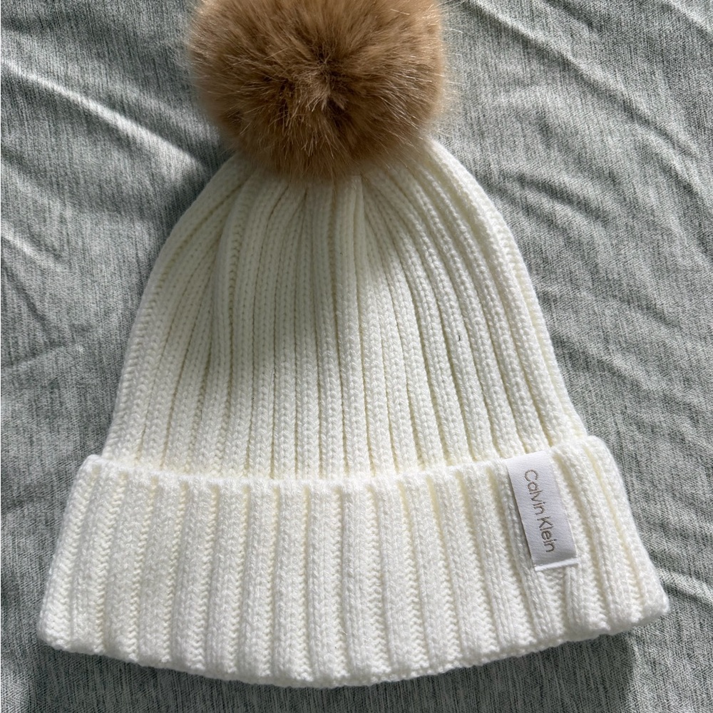 Calvin Klein White Knit Beanie with Brown Pom